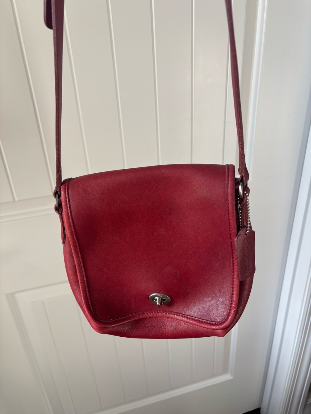 Coach vintage legacy red crossbody purse 9076 - Picture 4 of 10
